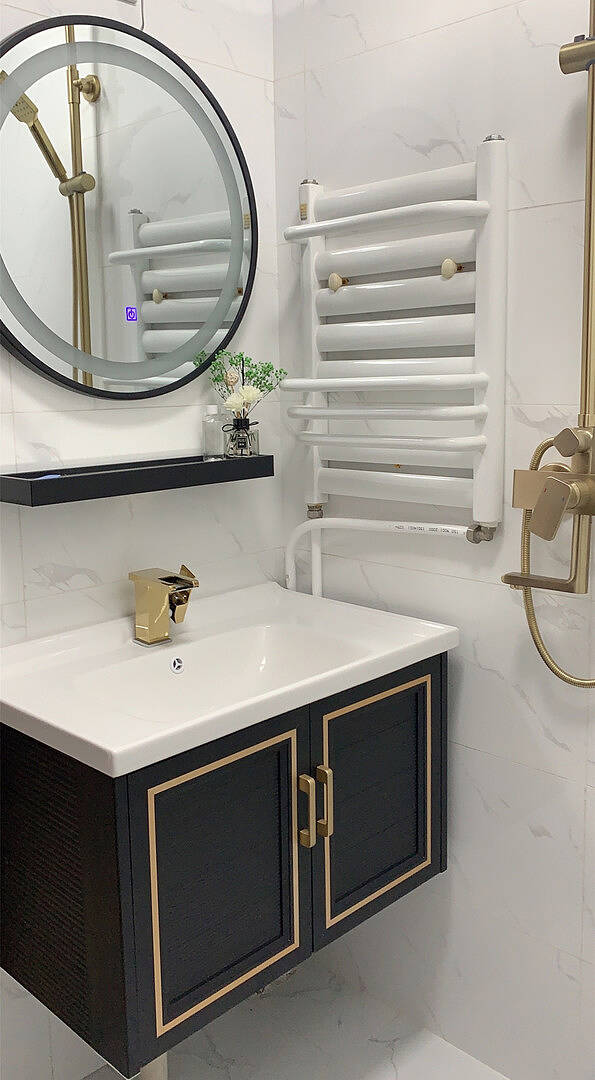 Bathroom Vanity Set 27.9" Modern Floating Ceramic Bathroom Vanity Black with Sink