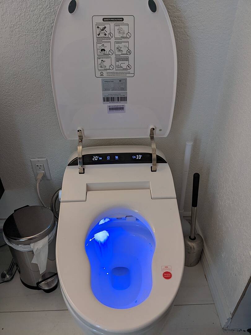 Hynova AX2 Automatic Smart Bidet Toilet with Auto Open/Close Lid Black 1.28 GPF