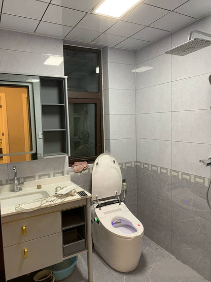 Hynova AX2 Automatic Smart Bidet Toilet with Deodorizing Function White 1.28 GPF